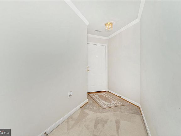 4th image of 2504 Shelley Cir Unit 1C