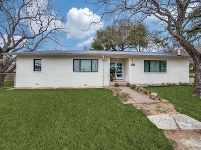 619 Live Oak St, Blanco, TX, 78606
