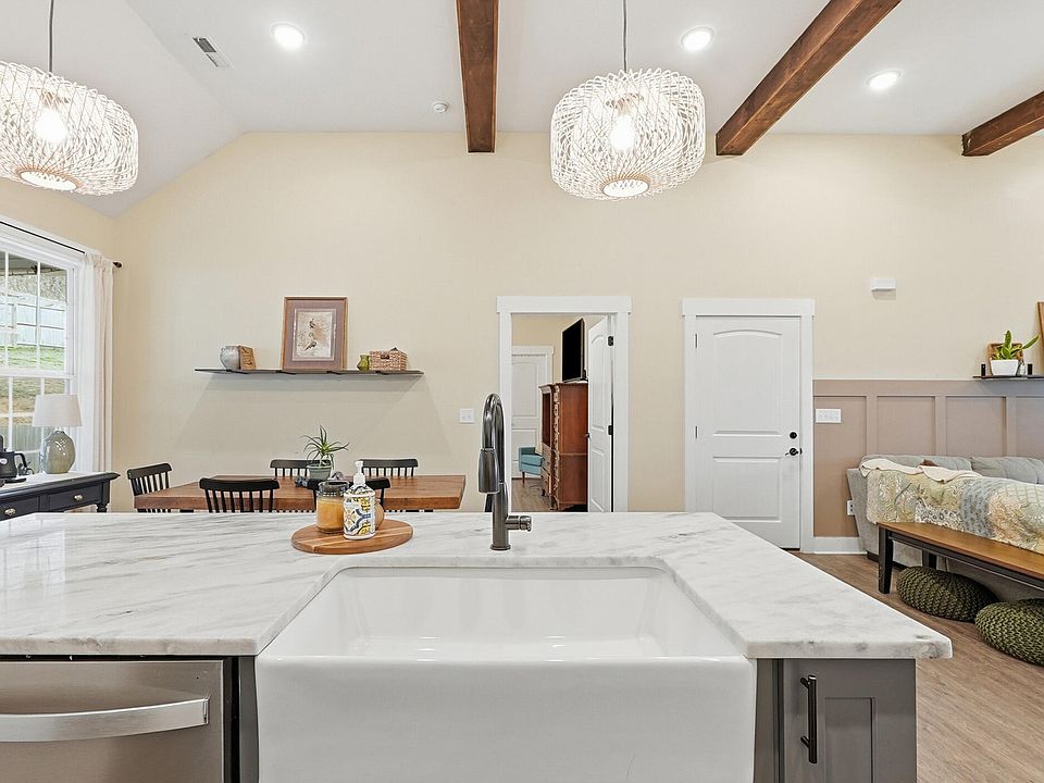 1st image of 1909 Old Lafayette Rd