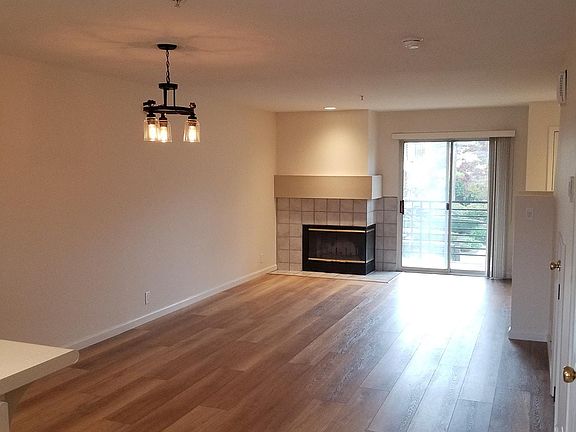 Dining Room/ Living Room