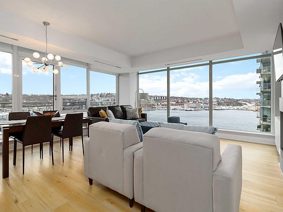 5th image of 31 Kings Wharf Pl #802