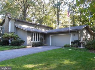 2953 Kings Ln, Lancaster, PA