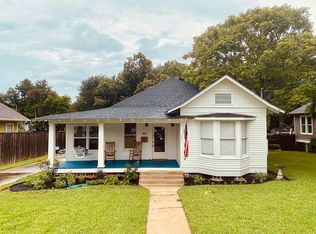 805 N Washington St, Victoria, TX 77901