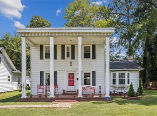 218 Alleghany Rd, Hampton, VA 23661