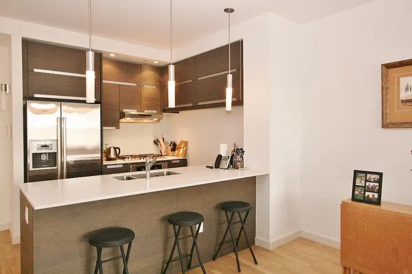 Rented by Corcoran | media 15