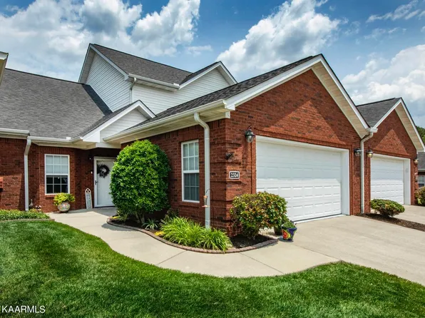 2324 San Lucki Way, Knoxville, TN 37909