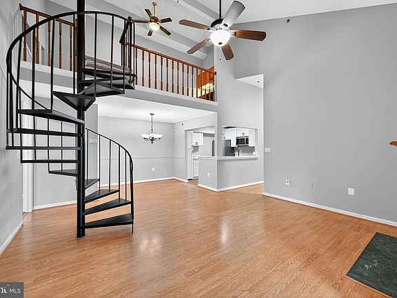 4th image of 608 Rolling Hill Walk APT 304