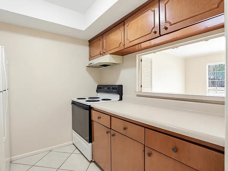 8401 N New Braunfels Ave #245 — Photo 9