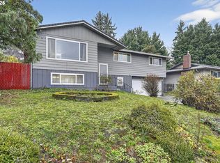 6635 Doncaster Dr, Gladstone, OR 97027