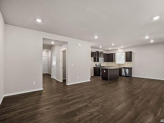 Open living space - perfect for entertaining.