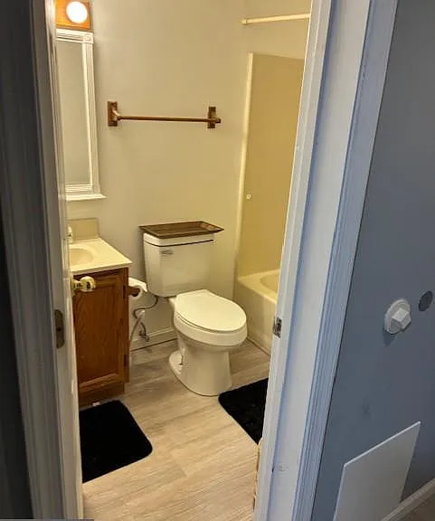 11801 Bewicks Ct — Photo 5