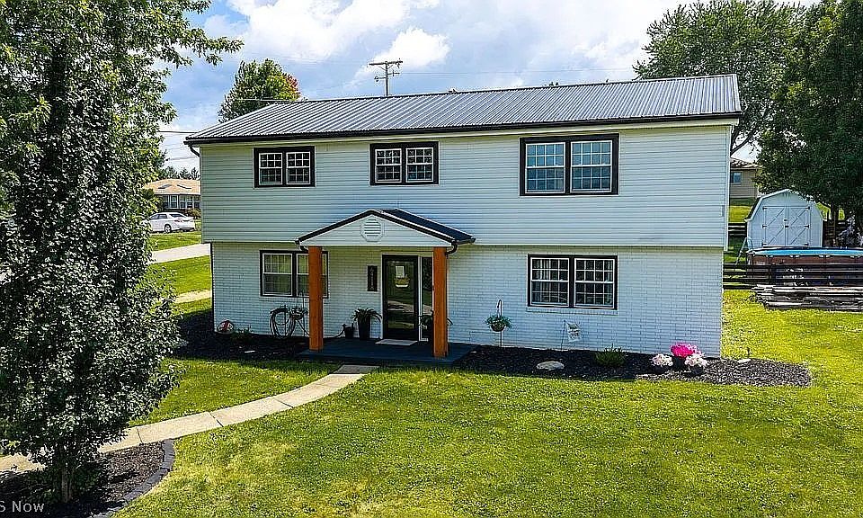1st image of 64118 Warne Dr