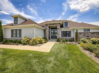4150 Palisades Point, Riverside, MO 64150