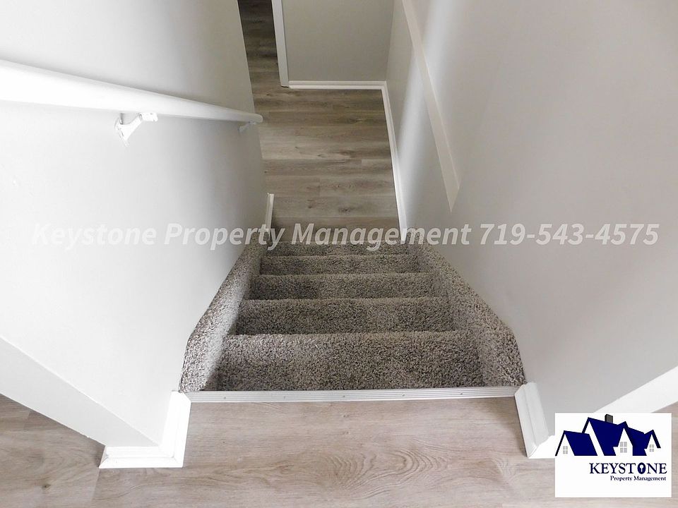 1st image of 860 S Bellflower Dr #0