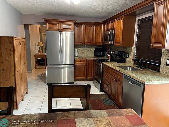 4th image of 8120 SW 3rd Ct