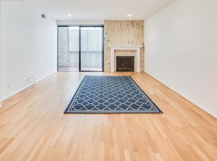 450 San Vicente Blvd UNIT 202, Santa Monica, CA 90402