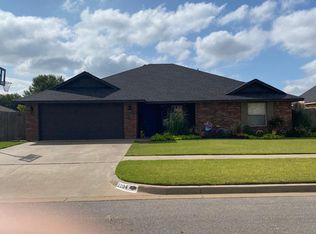 2204 Stratta Dr, Weatherford, OK 73096