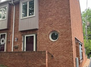 2429 Avenham Ave SW APT 7, Roanoke, VA 24014