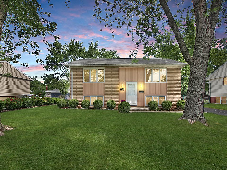 1st image of 451 Tulip Dr
