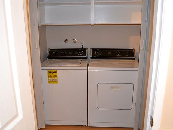 5th image of 1309 Goethals Dr APT H
