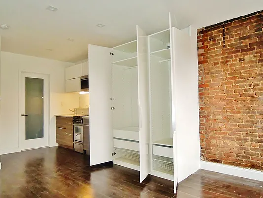 Rented by J Misrahi Realty Corp | media 36