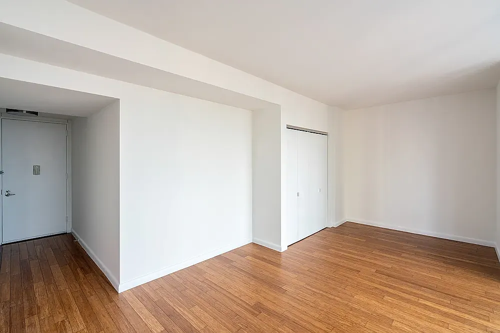 66 Rockwell Place — Photo 4