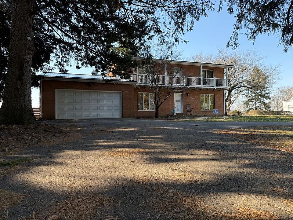 1st image of 19 Mead Dr