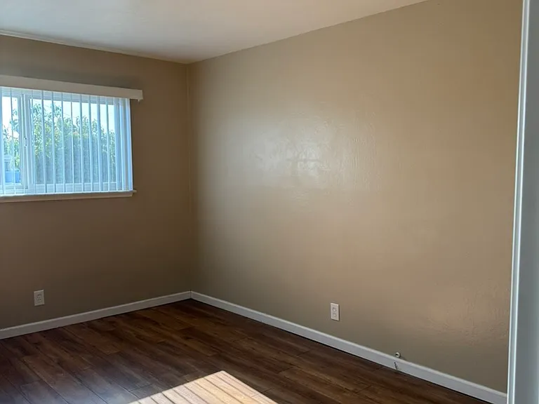 755 E Duane Ave #H — Photo 34