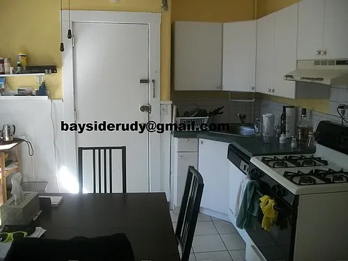 66 Callender St Photo 1