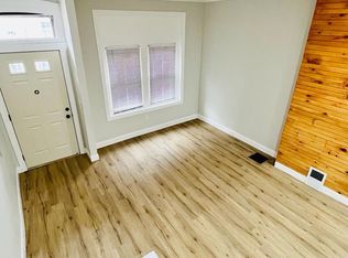 1714 Edgley St, Philadelphia, PA 19121