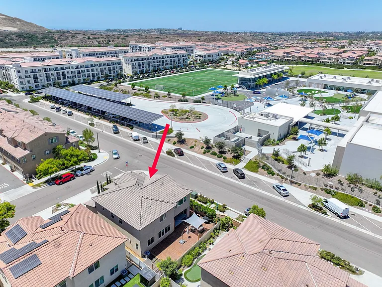 1805 Martinez Dr — Photo 48