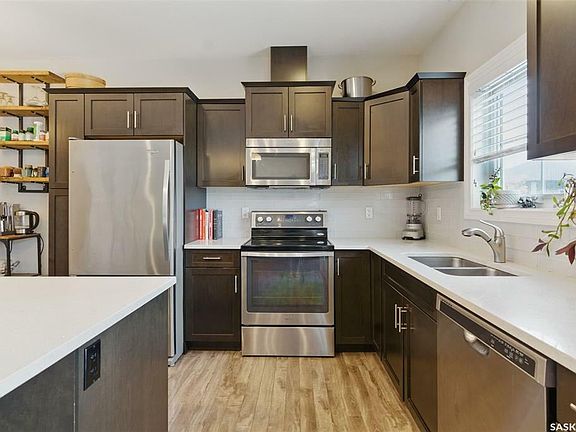 3rd image of 115 Salloum Cres #309