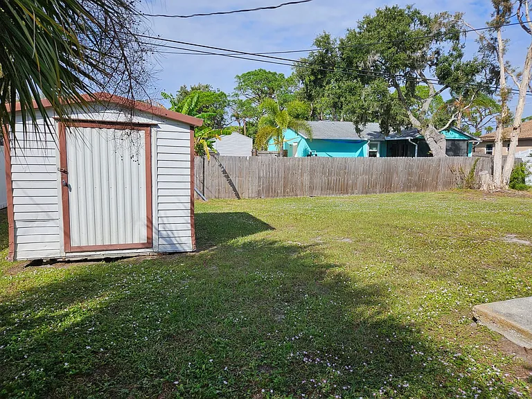 900 Nantucket Rd — Photo 19