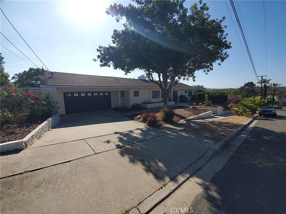 5770 Urban Dr, La Mesa, CA 91942 | Zillow
