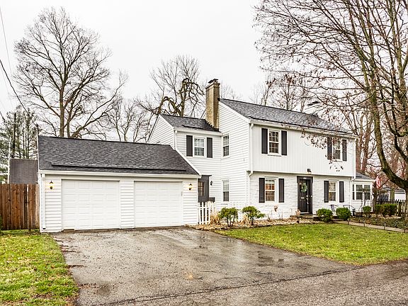 3rd image of 1651 E 60th St