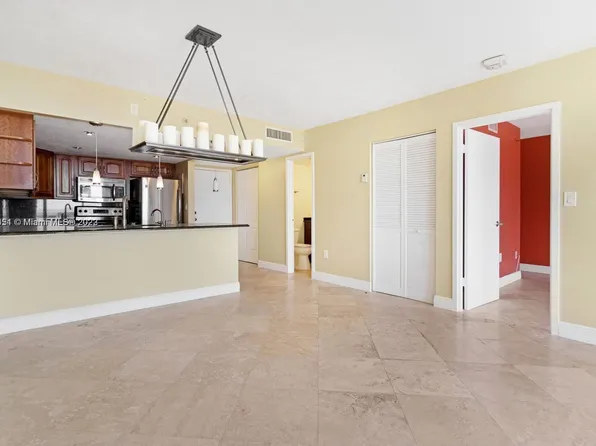 2501 Brickell Ave APT 1209, Miami, FL 33129