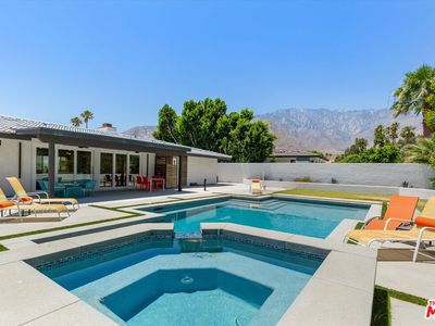 522 W Santa Catalina Rd, Palm Springs, CA, 92262