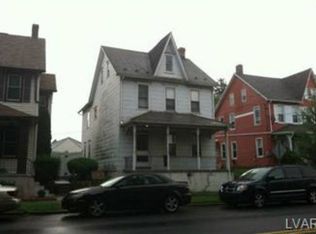 353 S Broad St, Nazareth, PA 18064