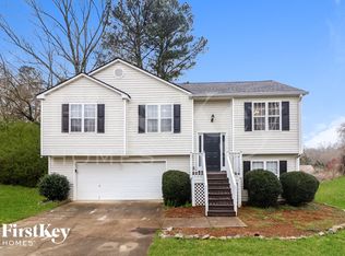 8630 Bayhill Dr, Gainesville, GA 30506