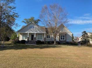 71 Surrey Cir, Tifton, GA 31793