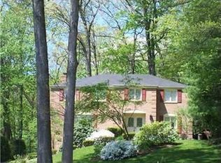 2292 Salem Dr, Pittsburgh, PA