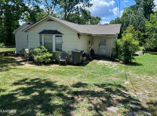 214 Doc Norton Rd, Maryville, TN 37804