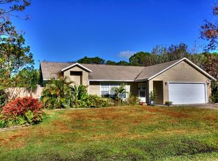 1173 Saturn St SE, Palm Bay, FL 32909