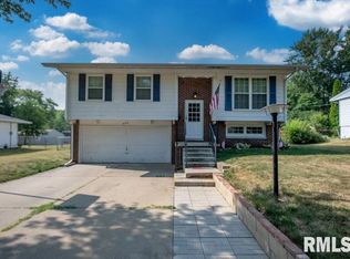 428 Joliet Rd, Marquette Heights, IL 61554