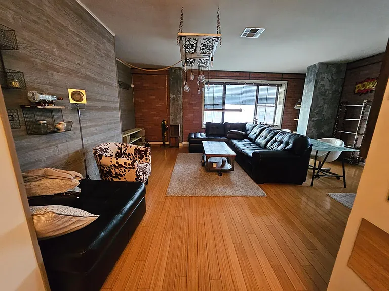 20 Swan St #22A — Photo 4