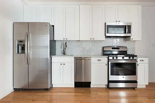 Rented by Bold New York | media 3