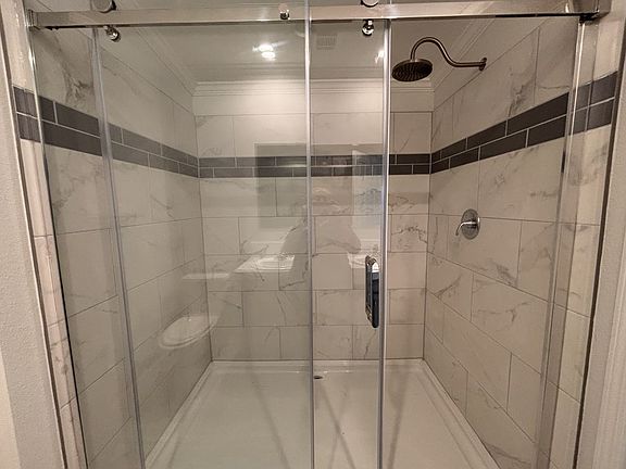 3rd image of 485 Zuider Zee Blvd #485