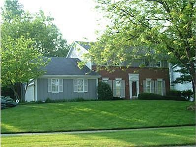 1st image of 633 Cambridge Dr