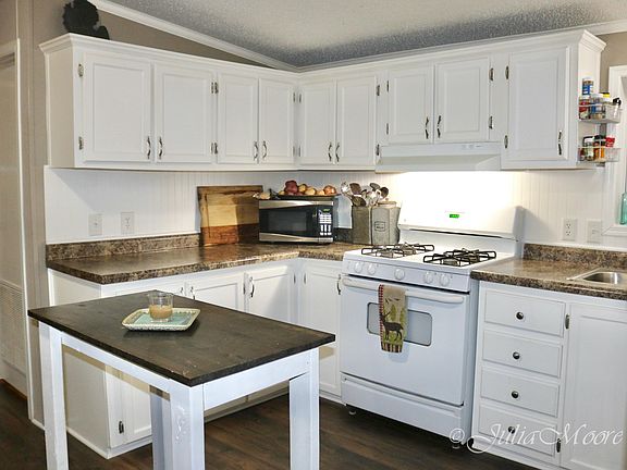 3rd image of 15699 Meddler Ave NE