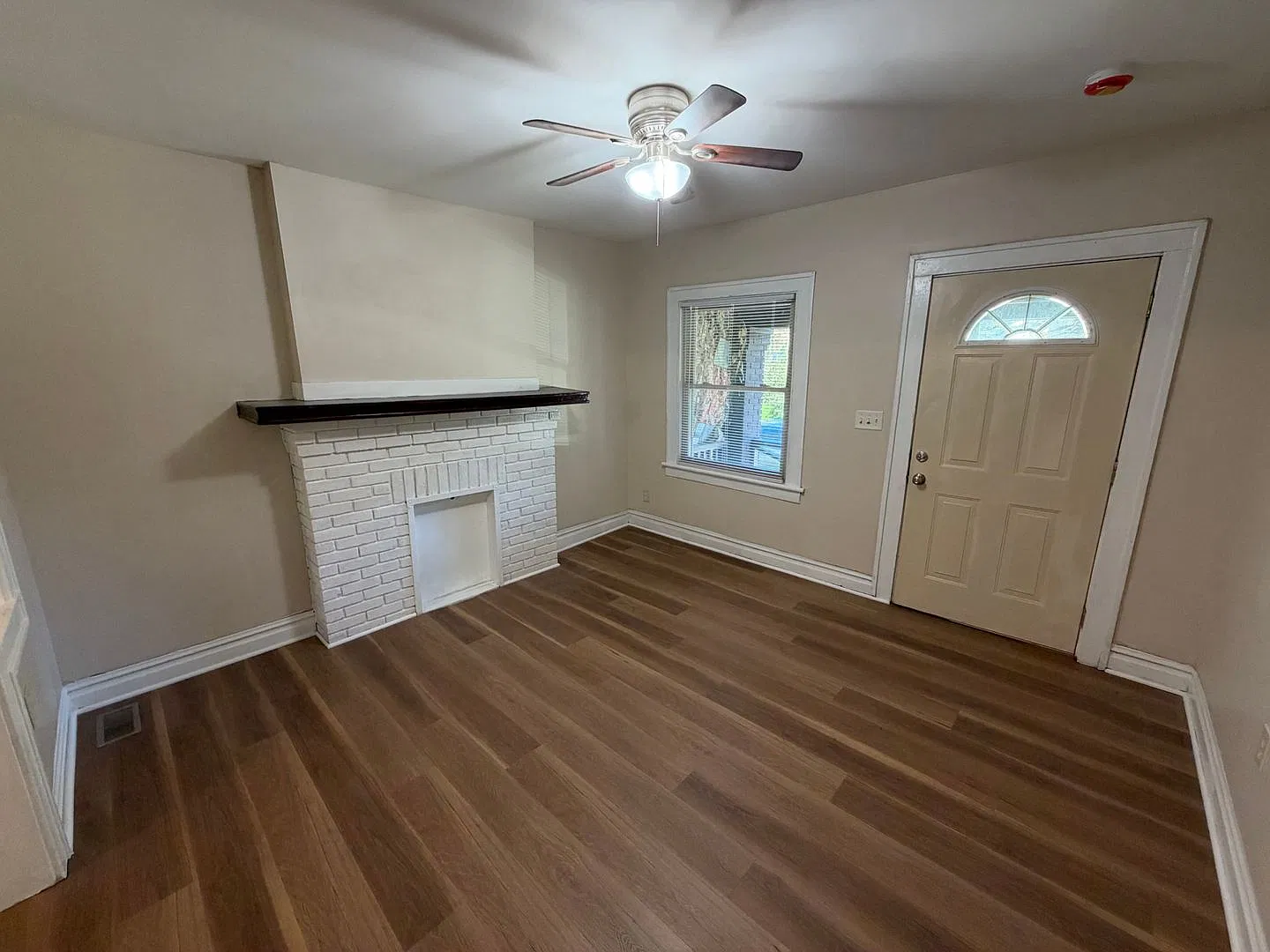 Medary Ave 2613-2615 Ski Howard — Photo 3